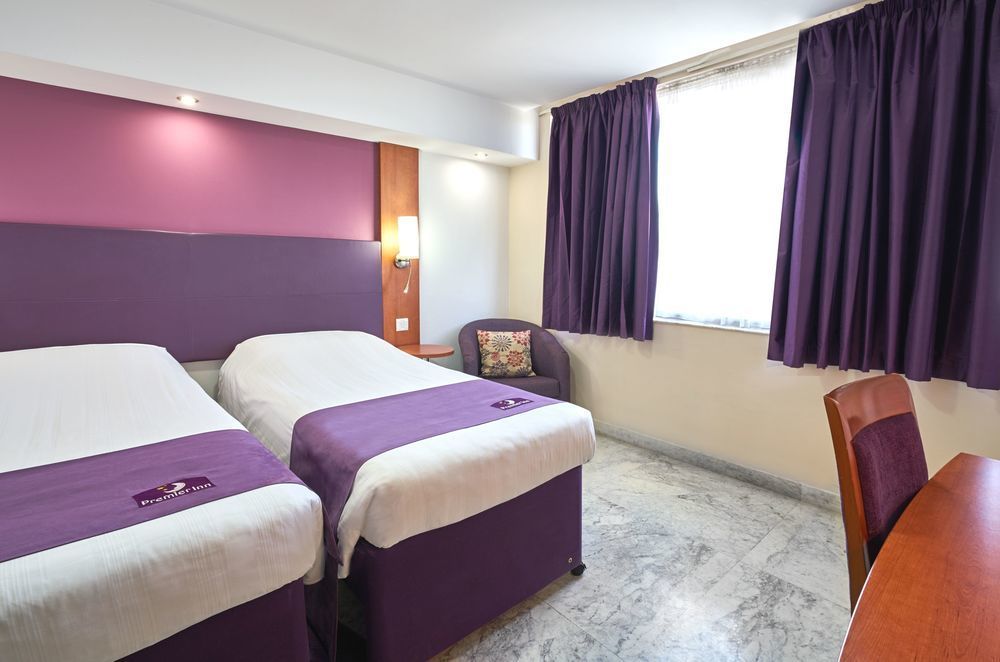 Caspia Hotel New Delhi Exterior foto